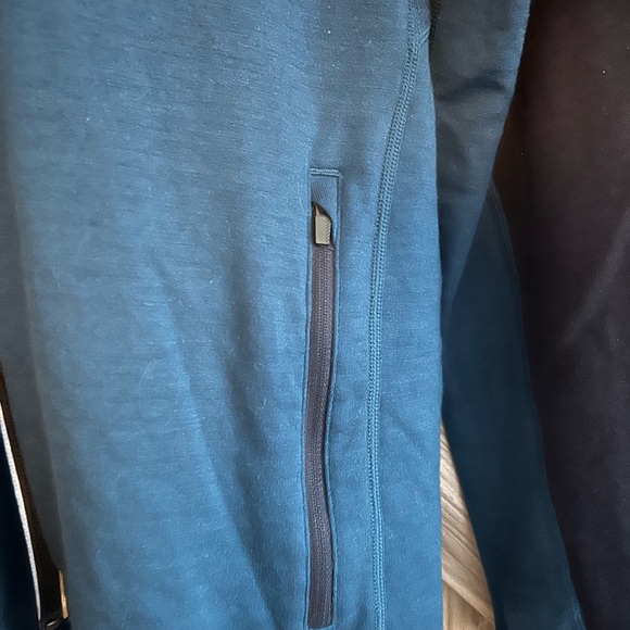 Icebreaker Zip Hood – Men's Large (Navy/Deep Blue) - Picture 4 of 7